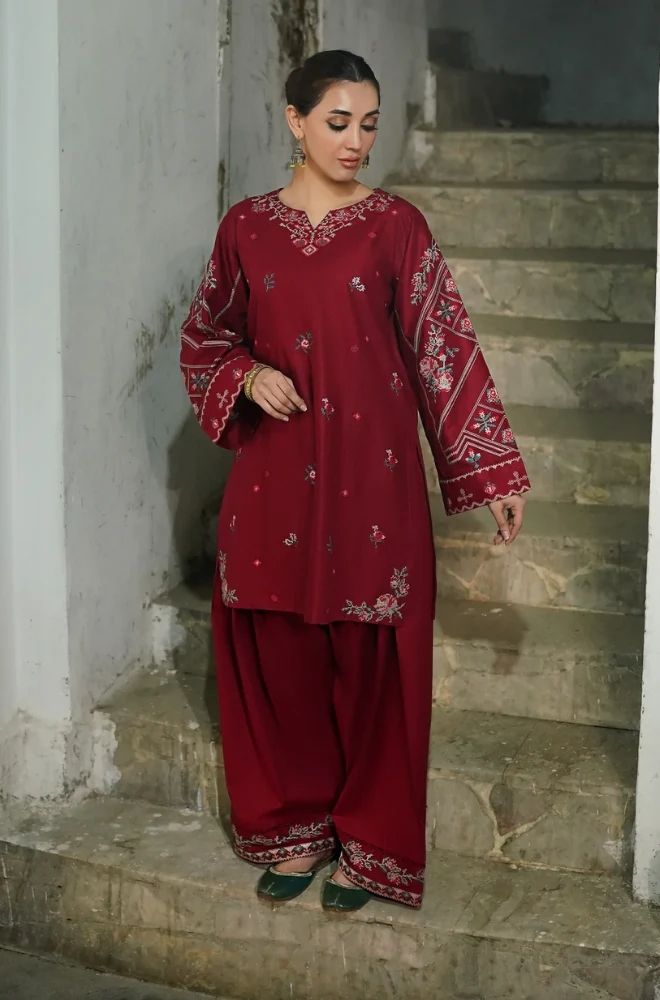 2 Piece Embroidered Lawn Suit - SKU:(LDS094)