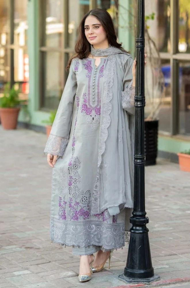 3 Piece Chikankari Embroidered Lawn Suit - SKU: (LDS014)