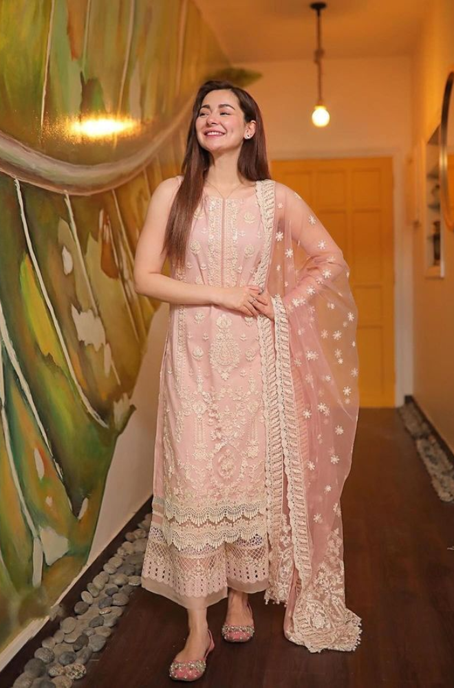 Maria.B - Summer 3PC Lawn Embroidered Suit - LDS101