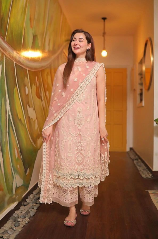 Maria.B - Summer 3PC Lawn Embroidered Suit - LDS101