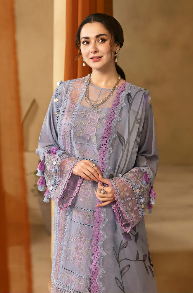 Saira Rizwan - Summer 3PC Lawn Chickenkari Embroidered Suit- LDS094