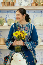 Load image into Gallery viewer, Zara Shahjahan - 3PC Lawn Embroidered Suit - LDS112
