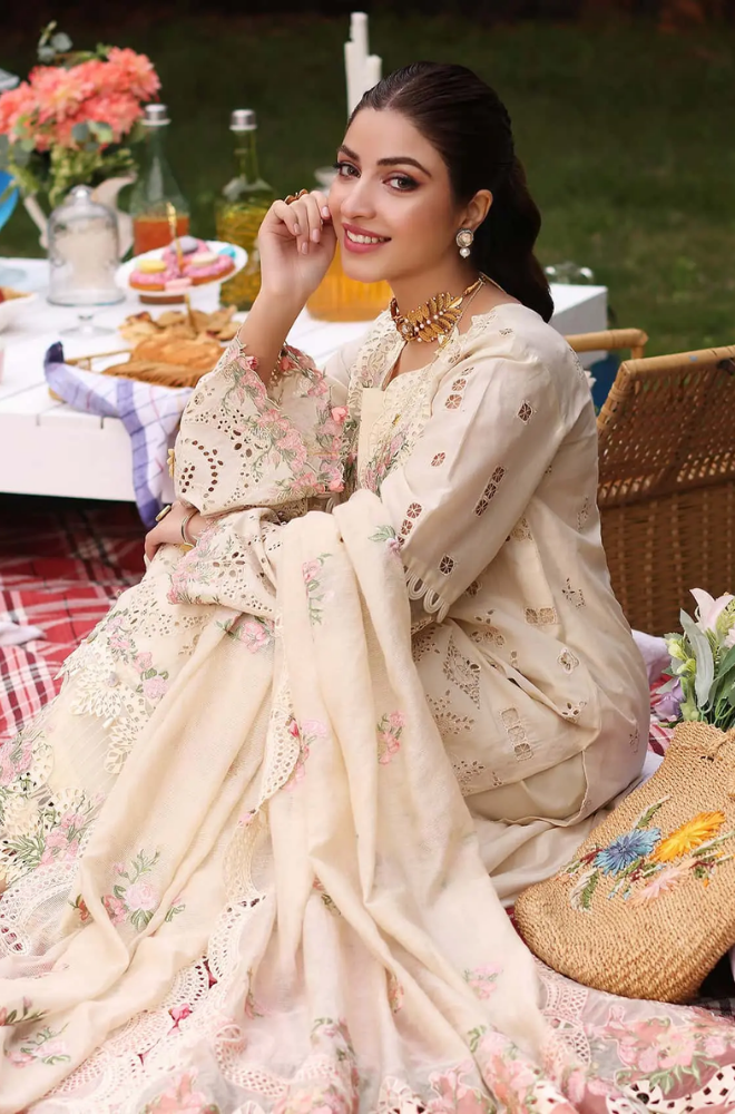 KAHF - Summer 3PC Lawn ChickenKari Embroidered Suit - LDS047