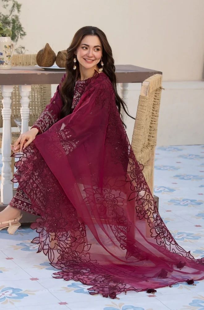 3 Piece Embroidered Lawn Suit - SKU:(LDS036)