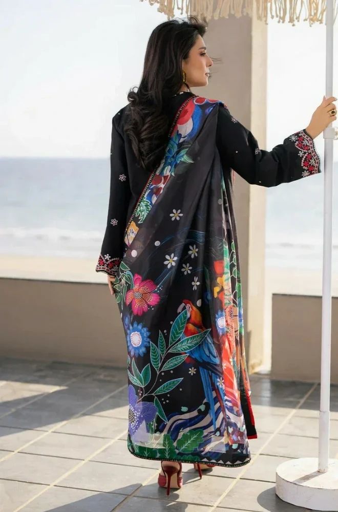 3 Piece Embroidered Lawn Suit - SKU:(LDS039)