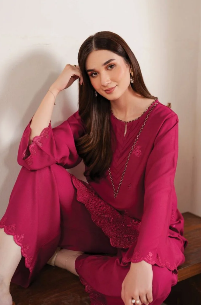 Shanzay - 3PC Lawn Embroidered Suit - LDS030