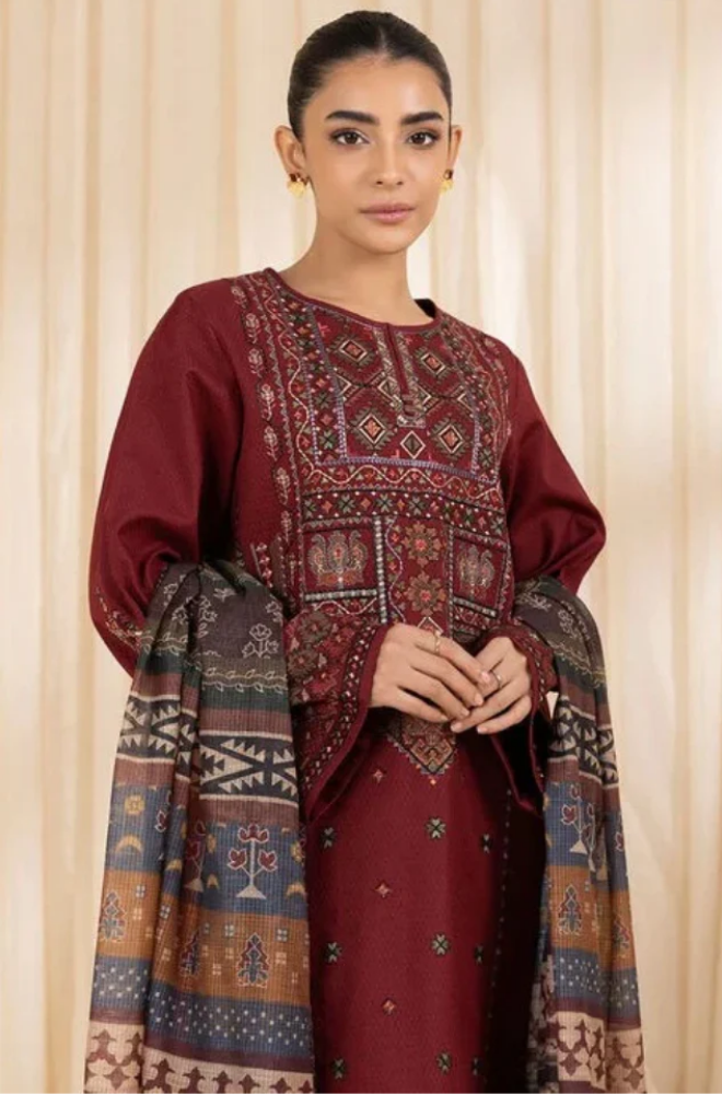 Sapphire - 3PC Lawn Embroidered Suit -LDS007