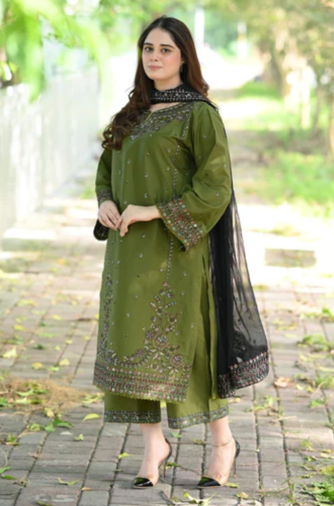 Batik - Summer 3PC Lawn Embroidered Suit - LDS074