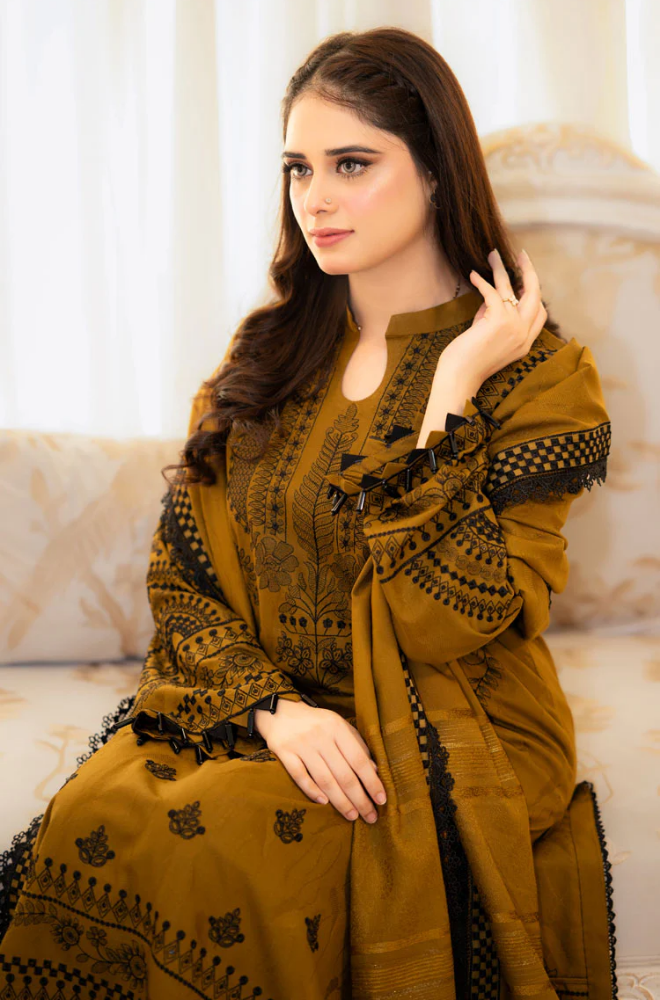 Urge - Summer 3PC Lawn Embroidered Suit - LDS071