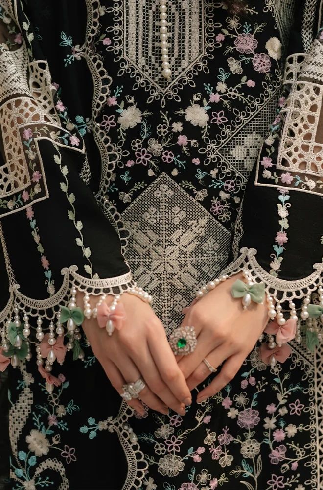 3 Piece Chikankari Embroidered Lawn Suit - SKU:(LDS026)
