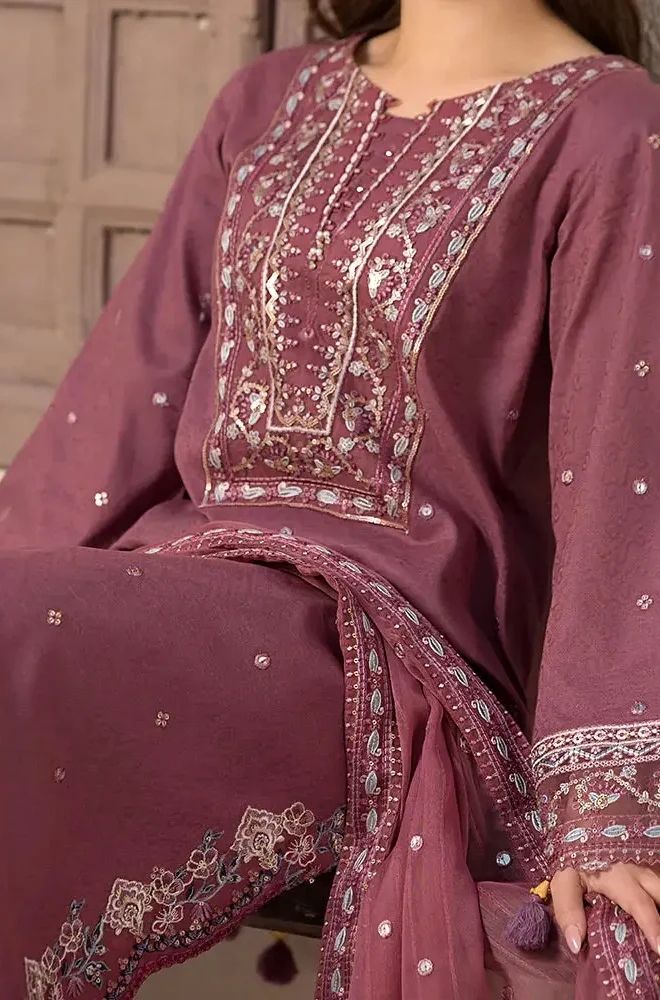 3 Piece Embroidered Lawn Suit - SKU:(LDS025)
