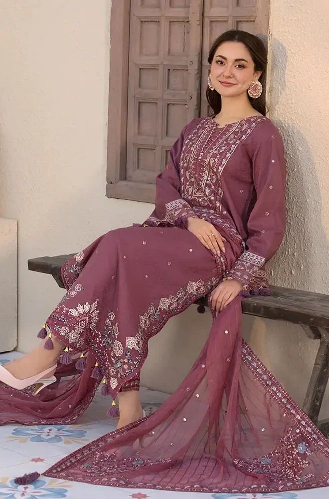 3 Piece Embroidered Lawn Suit - SKU:(LDS025)