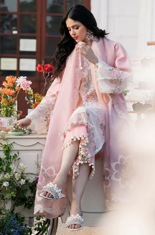 3 Piece Chikankari Embroidered Lawn Suit - SKU:(LDS023)