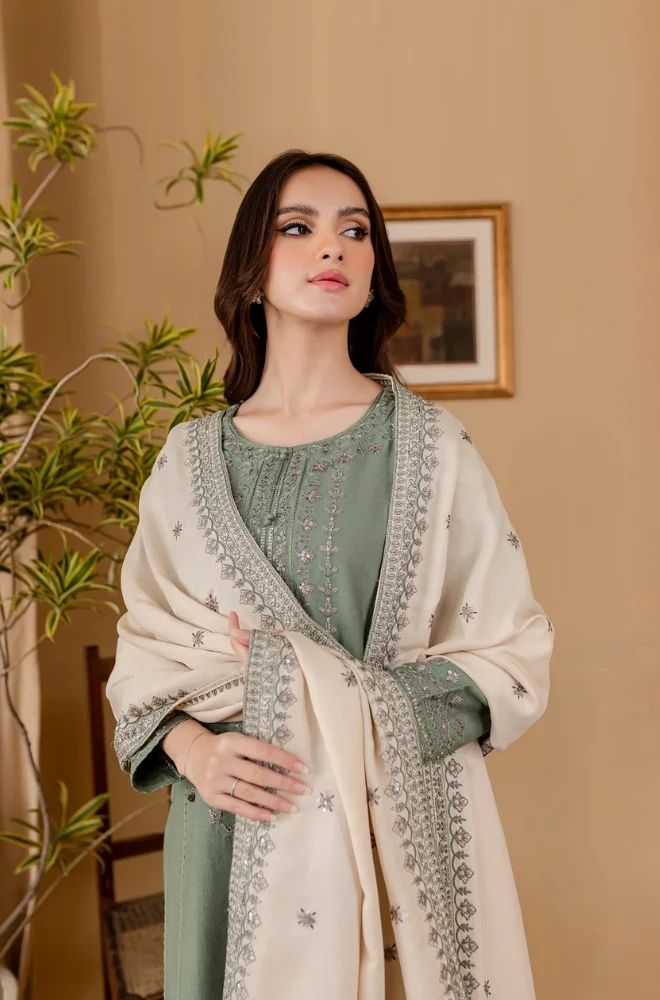 3 Piece Embroidered Lawn Suit - SKU:(LDS051)