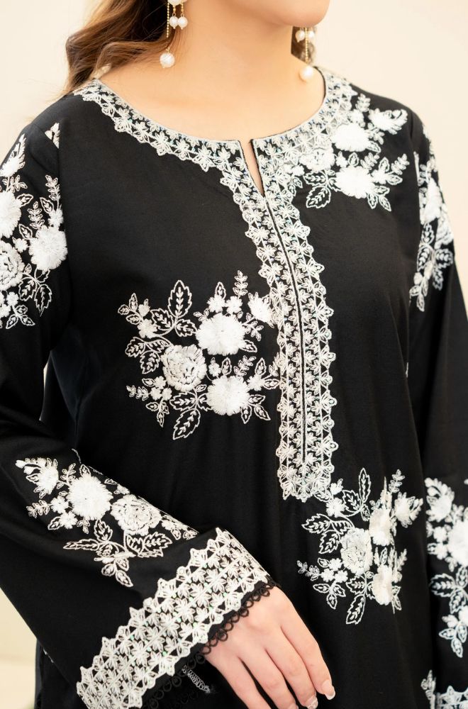 3 Piece Embroidered Lawn Suit - SKU:(LDS084)