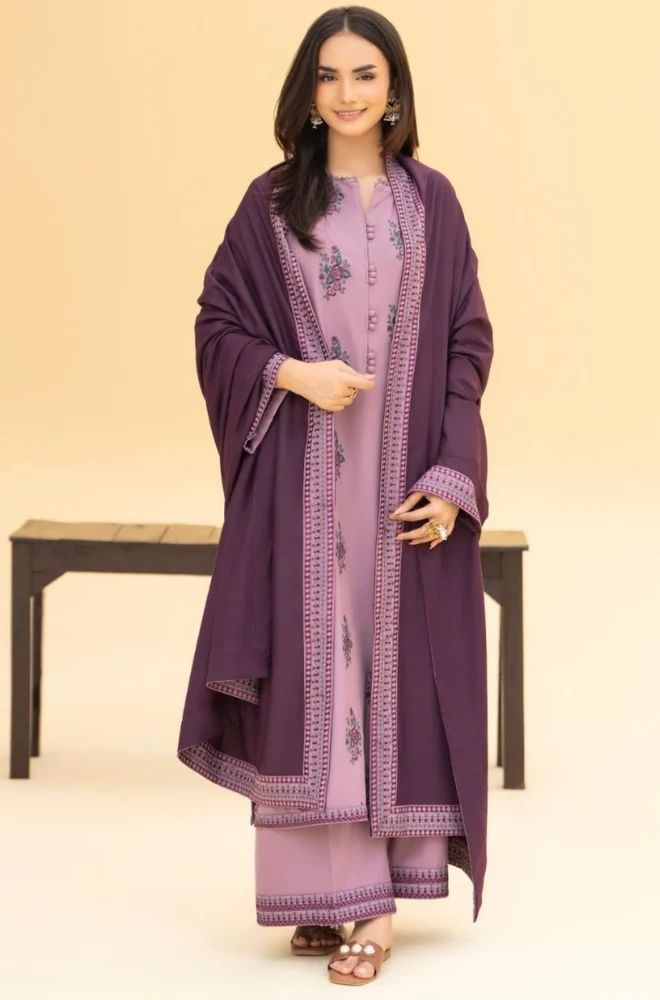 3 Piece Embroidered Law Suit SKU: (LDS012)