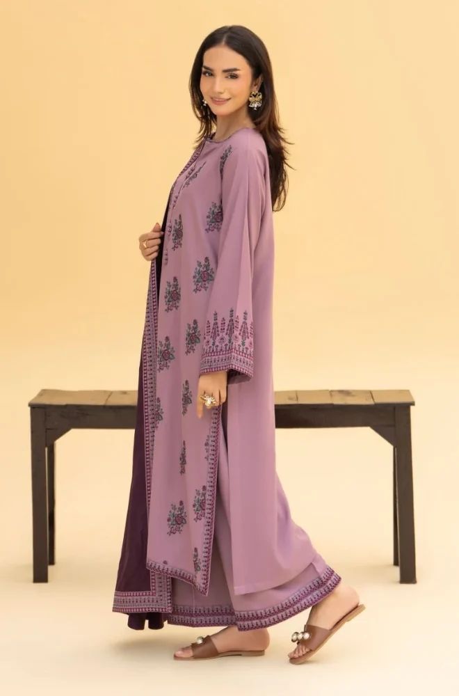 3 Piece Embroidered Law Suit SKU: (LDS012)