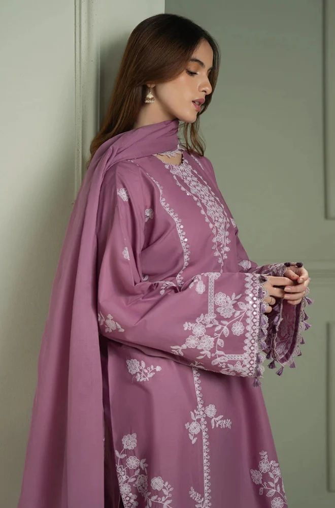 3 Piece Embroidered Lawn Suit - SKU: (LDS007)