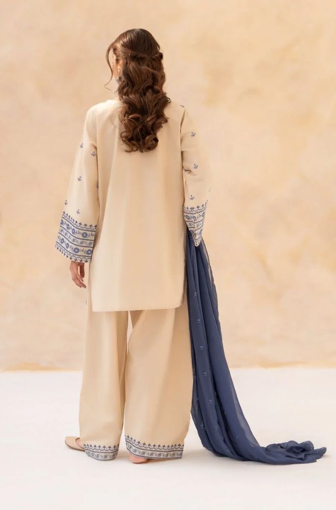 3 Piece Embroidered Lawn Suit - SKU:(LDS079)