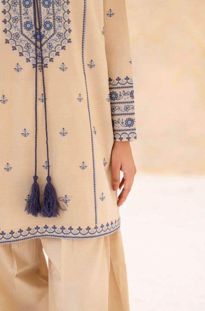 3 Piece Embroidered Lawn Suit - SKU:(LDS079)