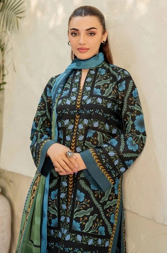 3 Piece Lawn Digital Printed Suit - SKU:(LDS057)