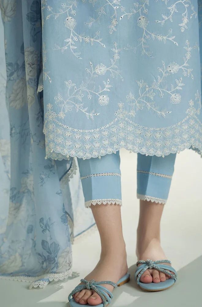 3 Piece Embroidered Lawn Suit - SKU:(LDS043)